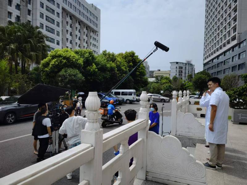 红旗区广告片拍摄公司低成本实现高规格制作的诀窍